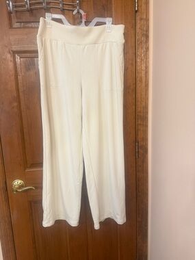Brandis off-white Wide-Leg Pull-On Pants with Front Pockets, Large